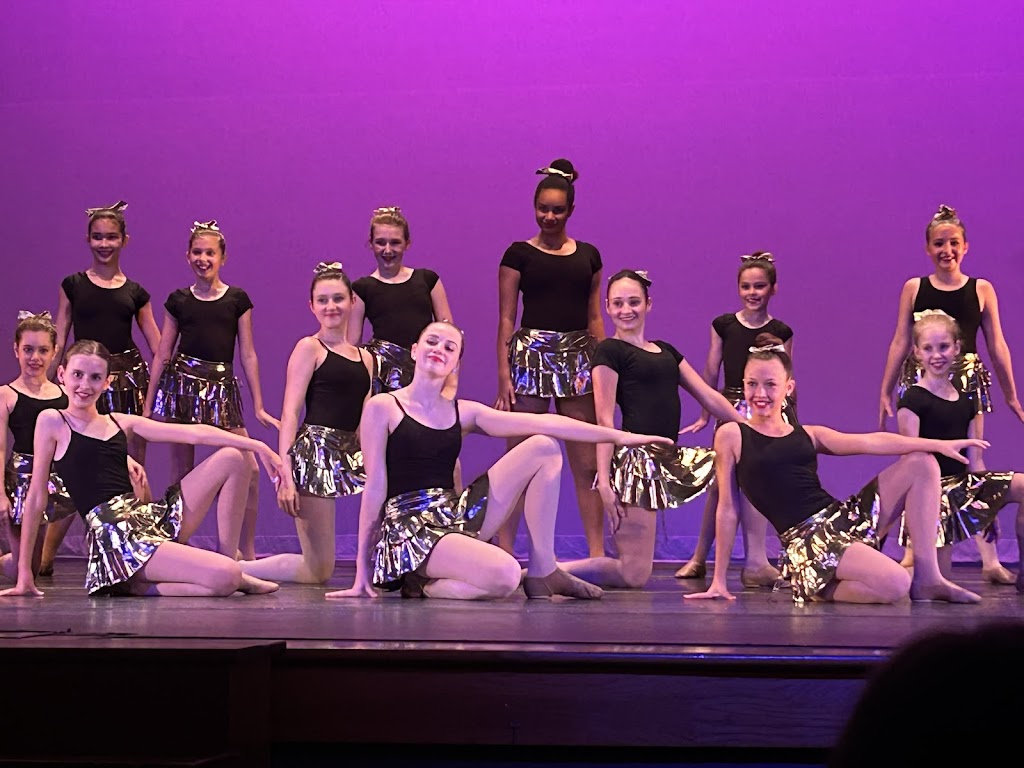  Balance Dance + Gymnastics