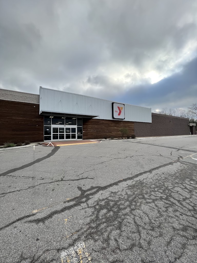  Dickson County Family YMCA