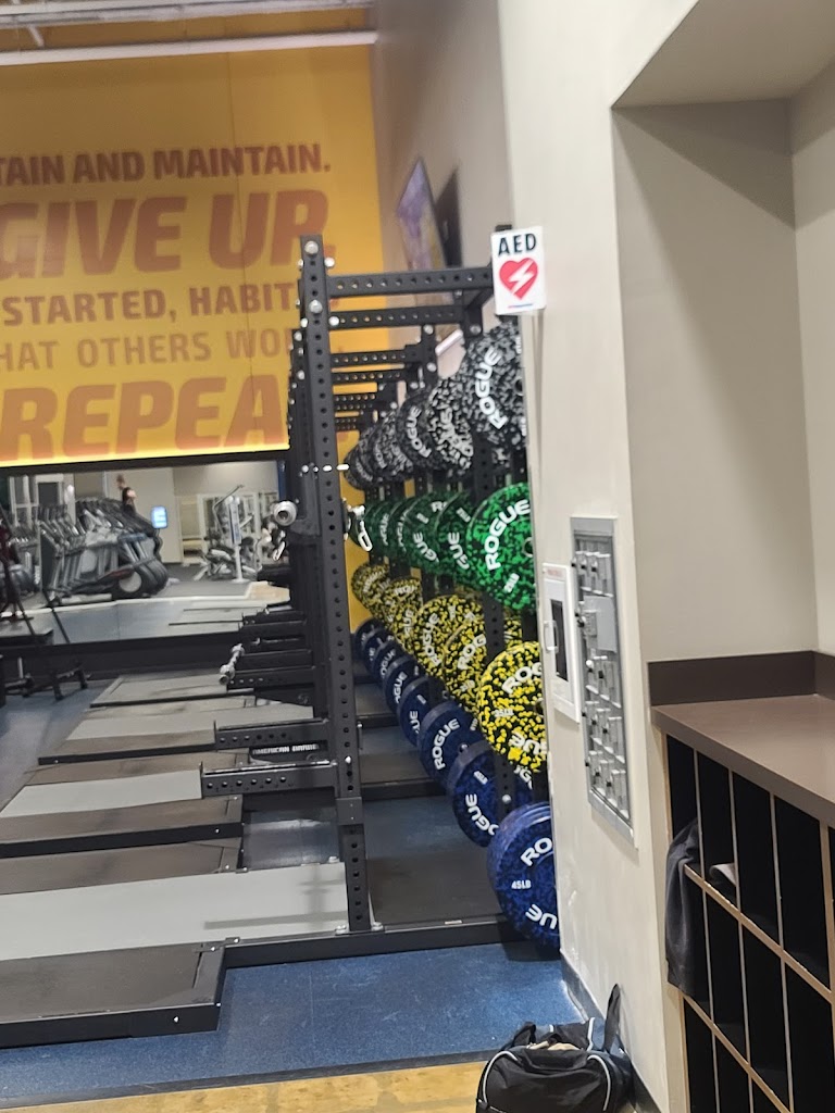  Club Fitness - Ellisville