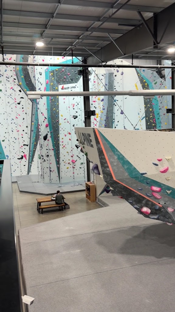  Alpine Climbing Adventure Fitness