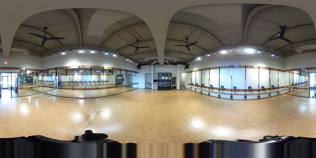  True40 Studio Auburn