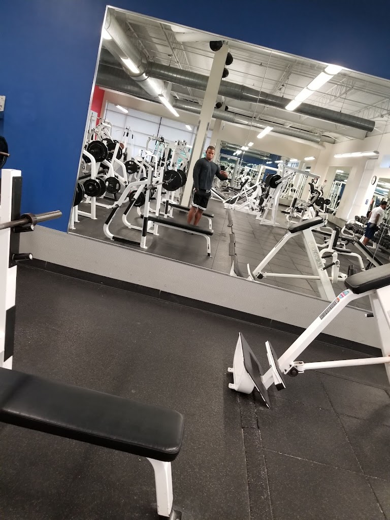  New York Sports Clubs