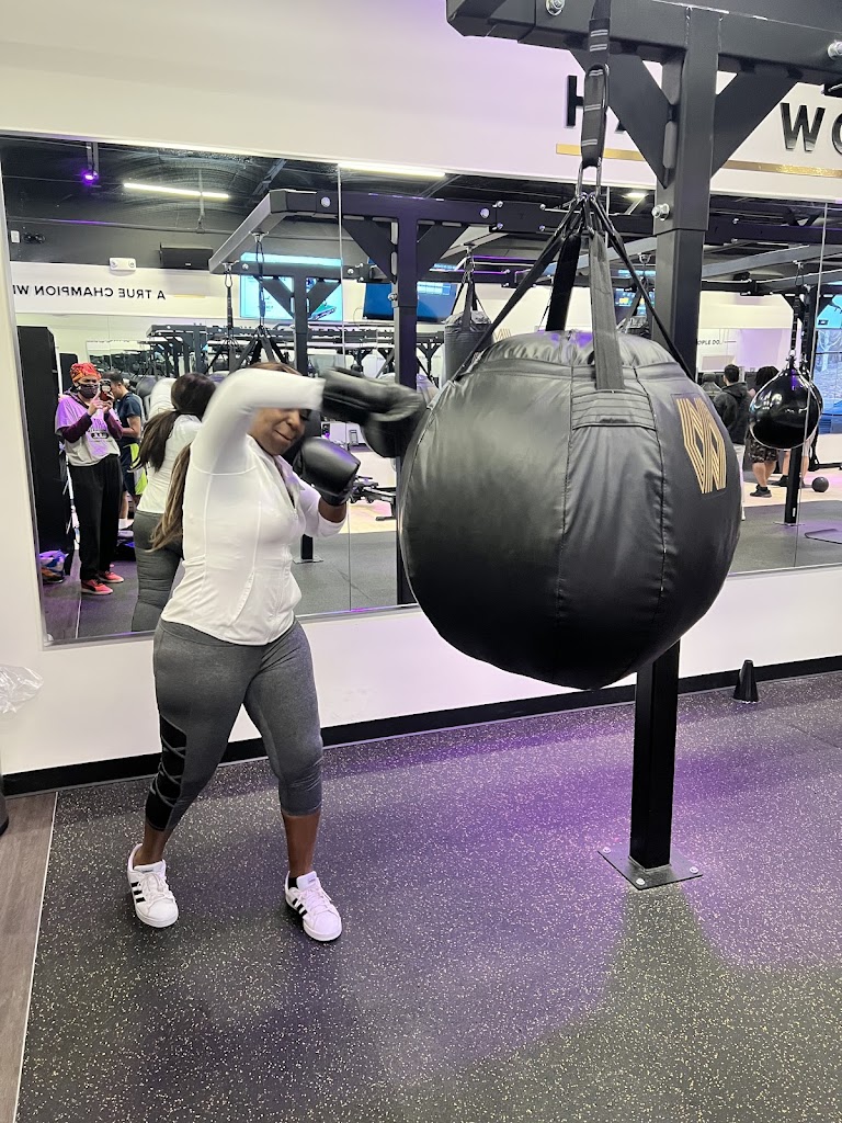  Mayweather Boxing + Fitness Alpharetta
