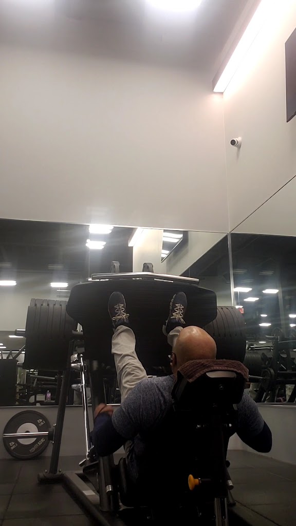  URGE FITNESS Edgewater Park