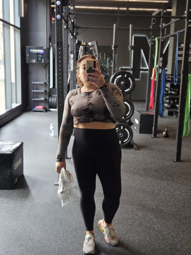  TRAIN MOMENT (River North)