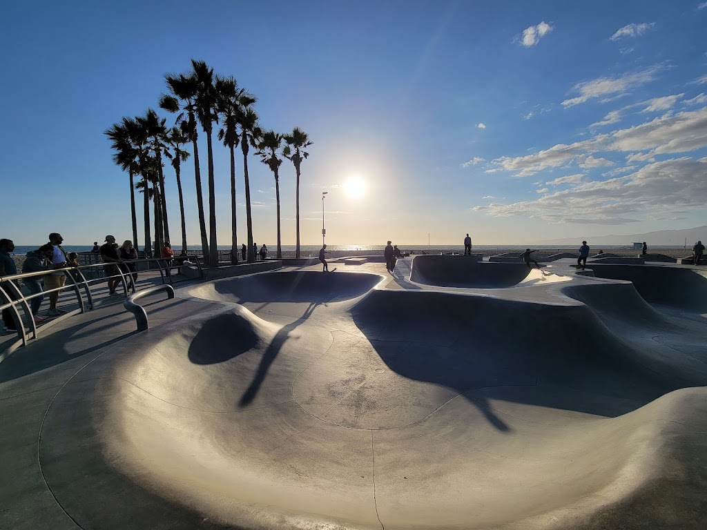  Muscle Beach Venice Outdoor Gym