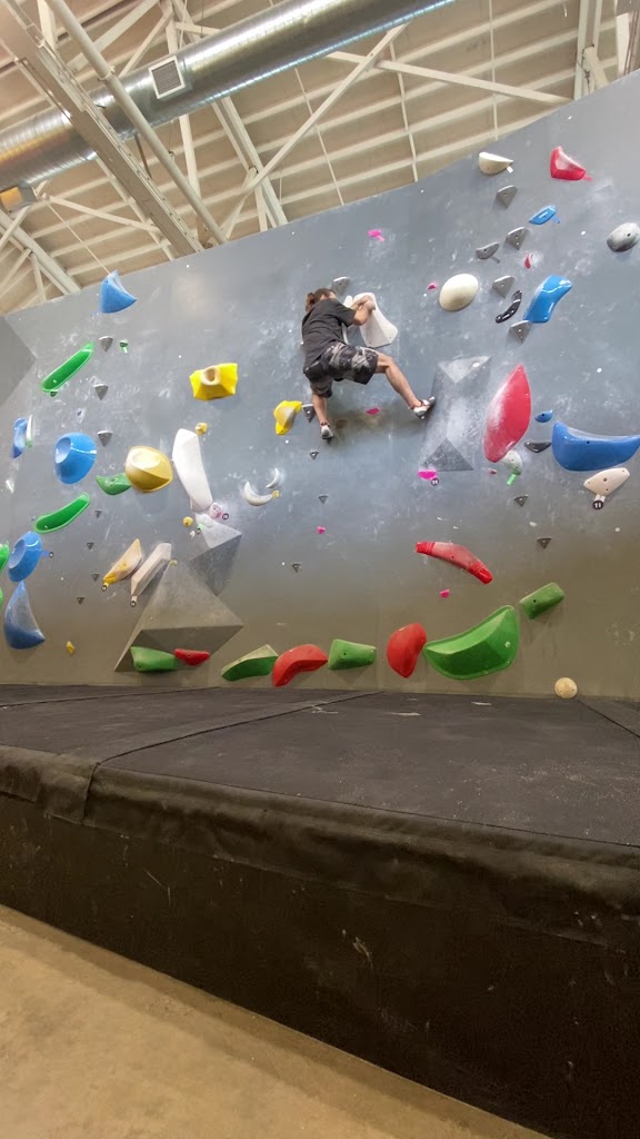  Tomo Bouldering Club