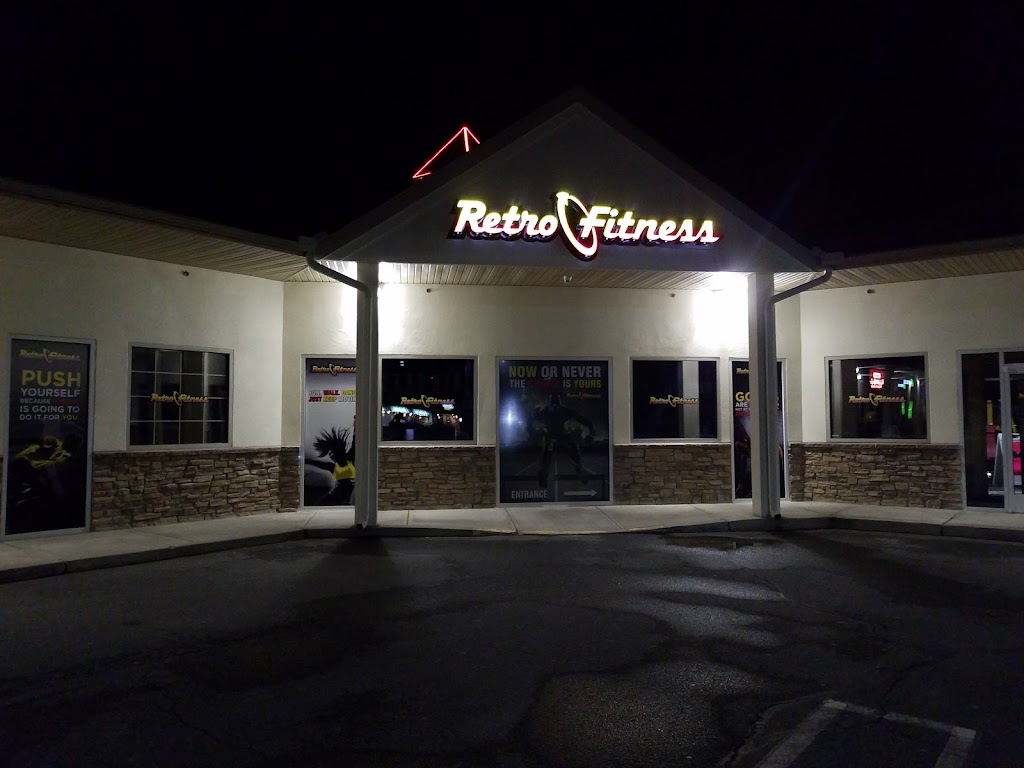  Retro Fitness