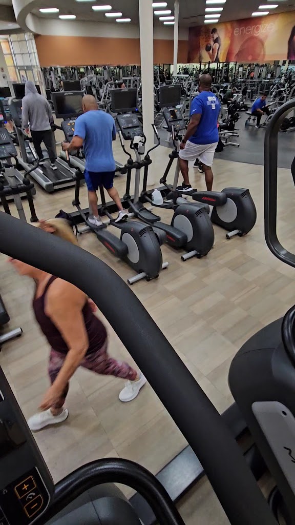  LA Fitness