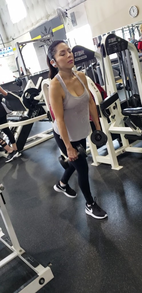  Gold's Gym Austin Bee Caves