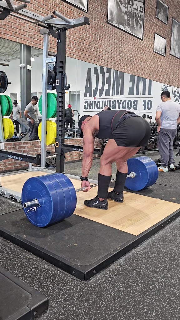  Gold's Gym - Germantown