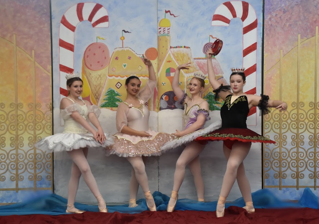  Center Stage Dance Company