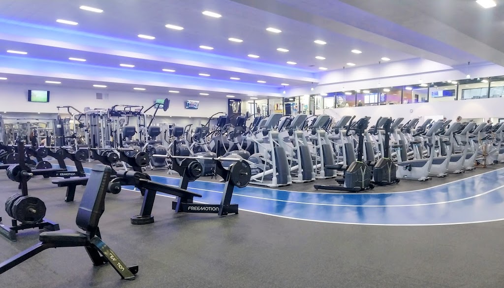  Genesis Health Clubs - Westroads