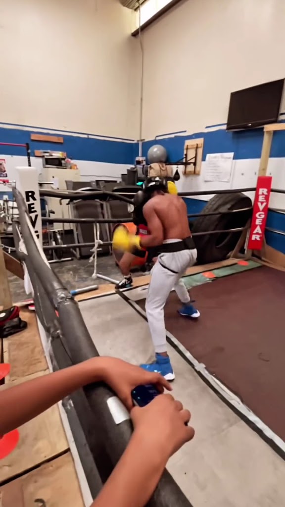  Loyaltyboxingfitness