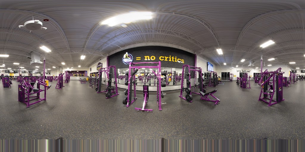  Planet fitness (Commerce Center)