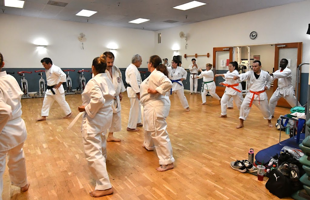  Body Zone Health & Fitness Clb