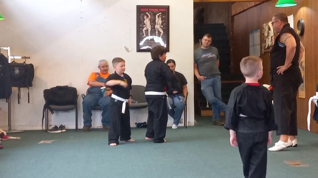  Goo's Dojo - Neosho
