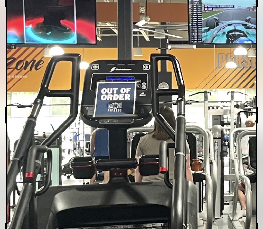  Crunch Fitness - Blaine