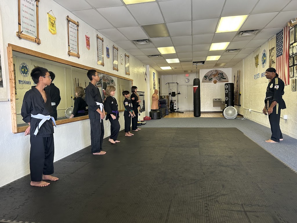  Golden Tiger Tae Kwon Do