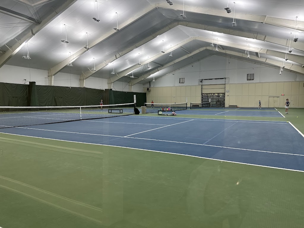  Genesis Health Clubs - Louisville Tennis Club