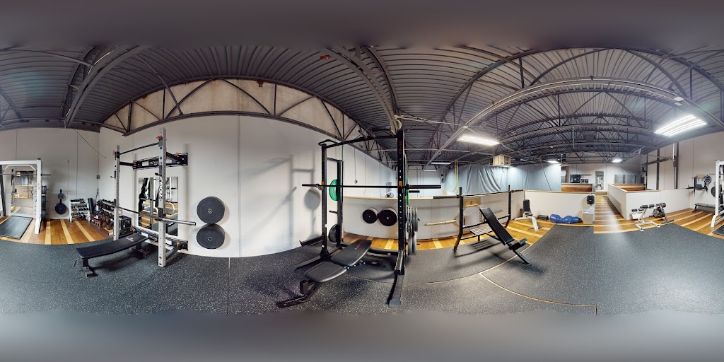  La Bodega Fitness and Fight Club