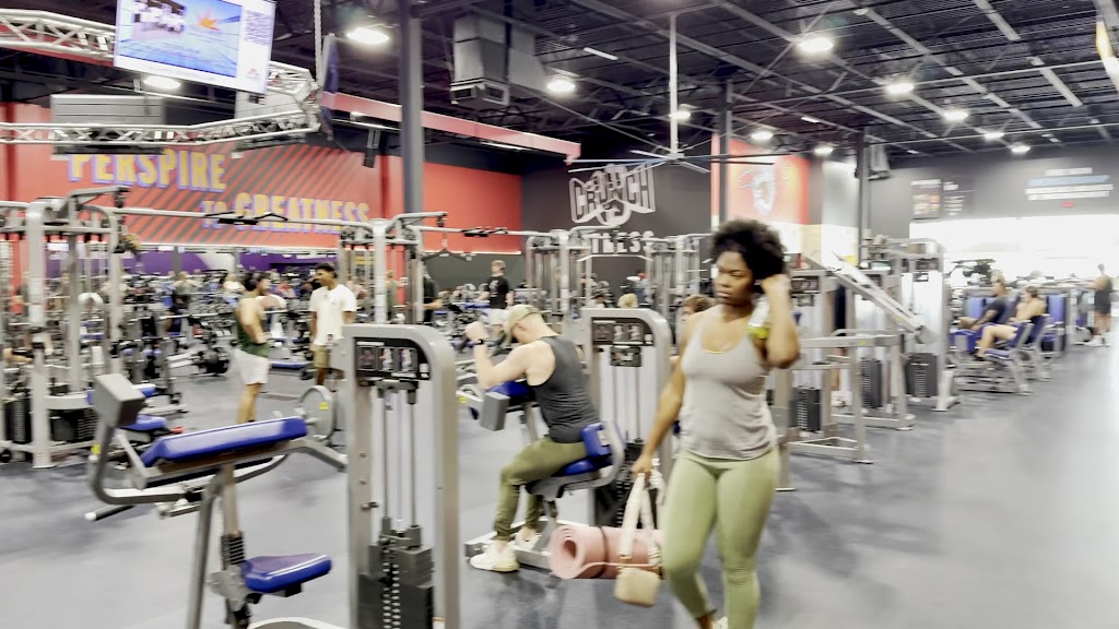  Crunch Fitness - Parrish