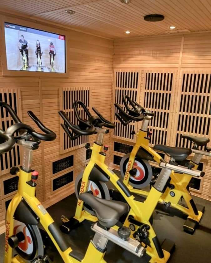  HOTWORX - Tyngsborough, MA (Westford Rd Plaza)