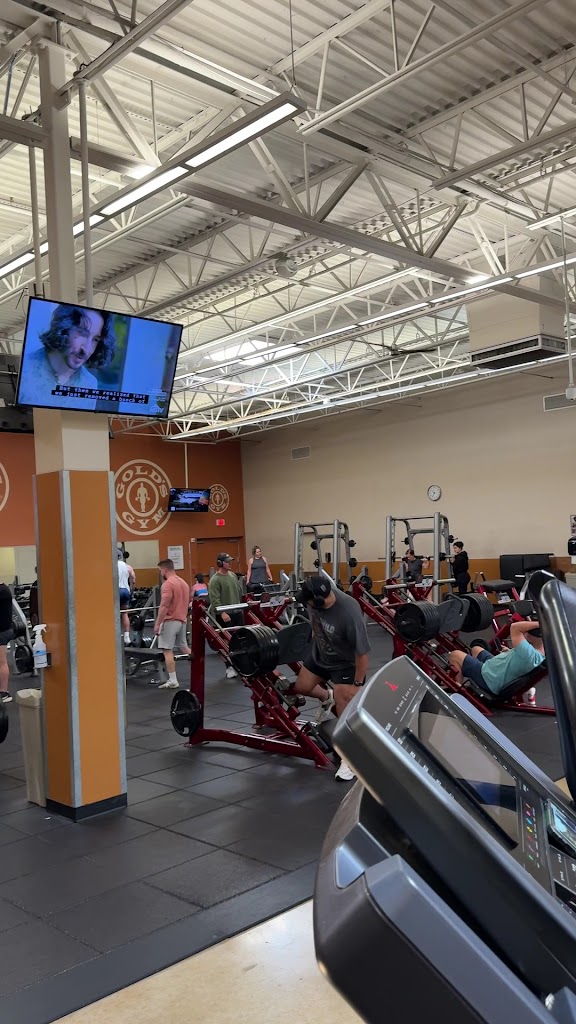  Gold's Gym San Antonio Bulverde