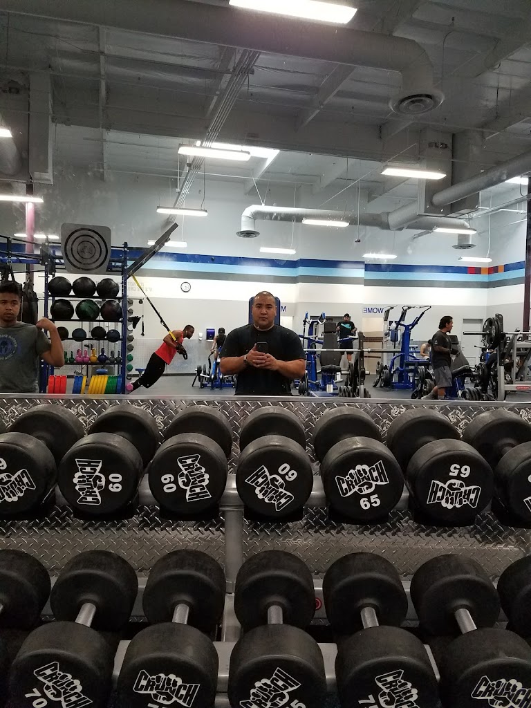  Crunch Fitness - Long Beach
