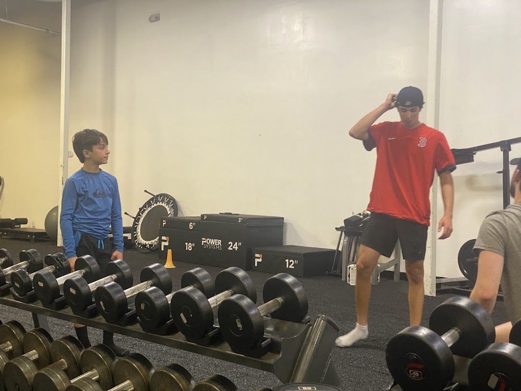  DeLaCruz Sport Performance