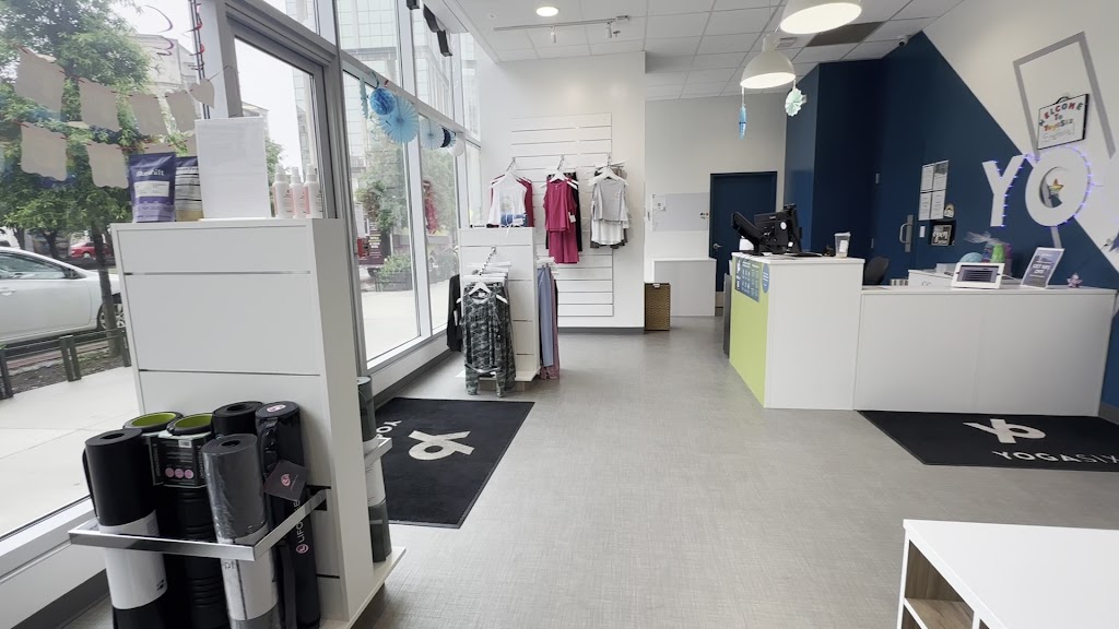  YogaSix Arlington Courthouse