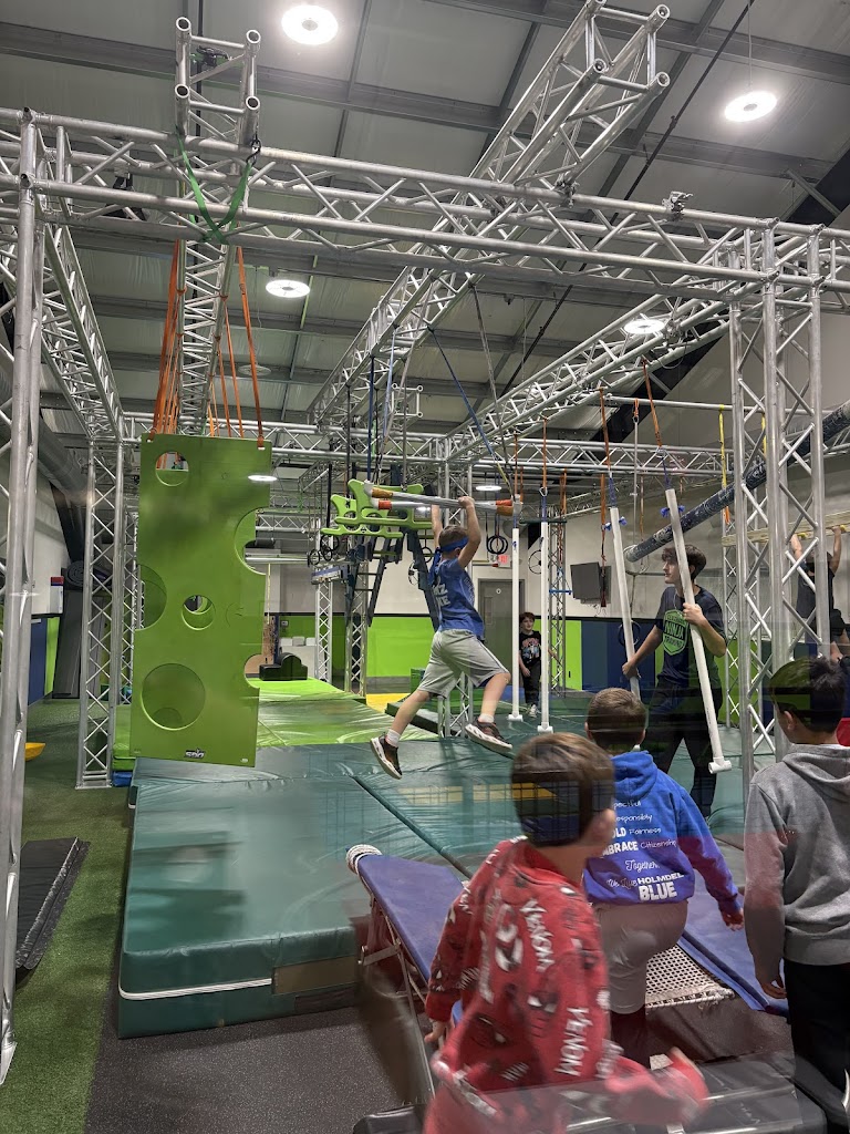  Centercourt Marlboro