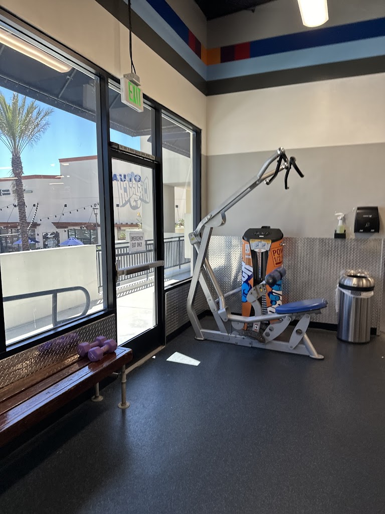  Crunch Fitness - San Clemente