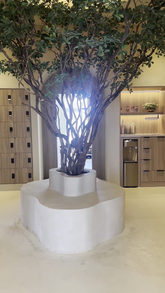  Kintsugi Yoga - The Bend