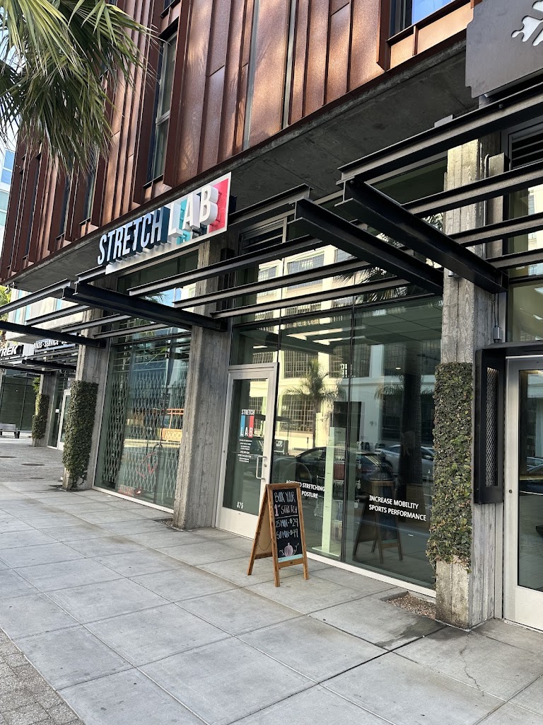  StretchLab