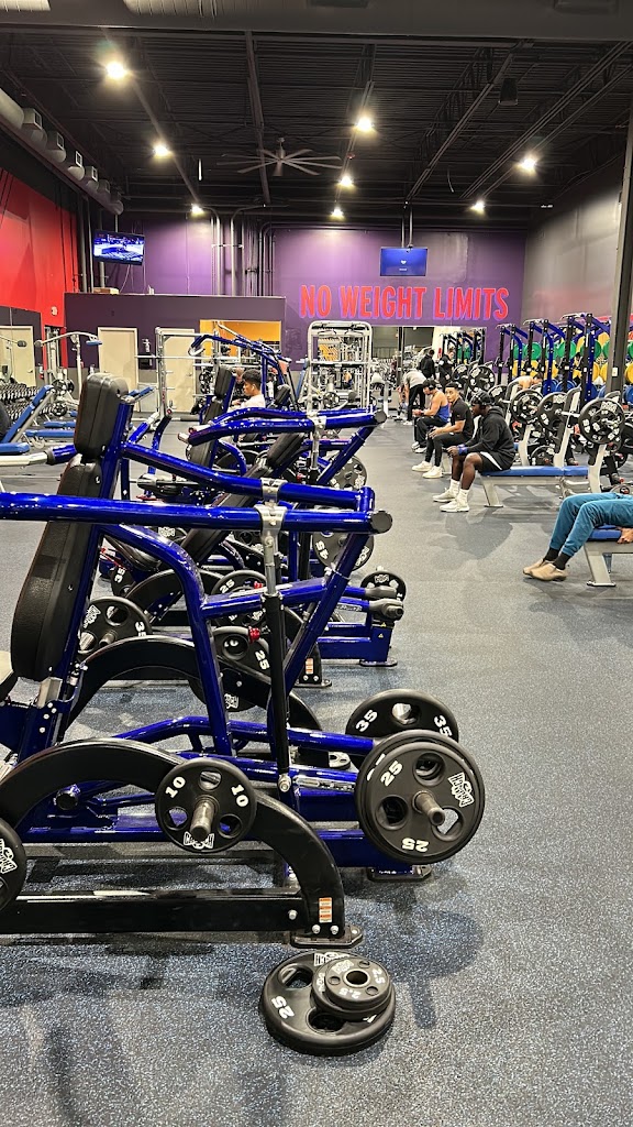  Crunch Fitness - Harrisburg