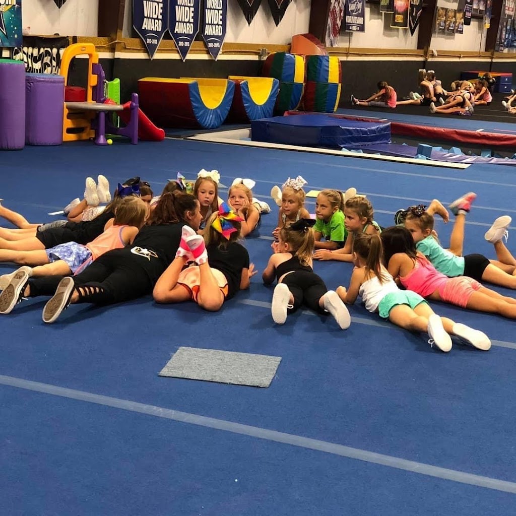  Champion Cheer, Justin