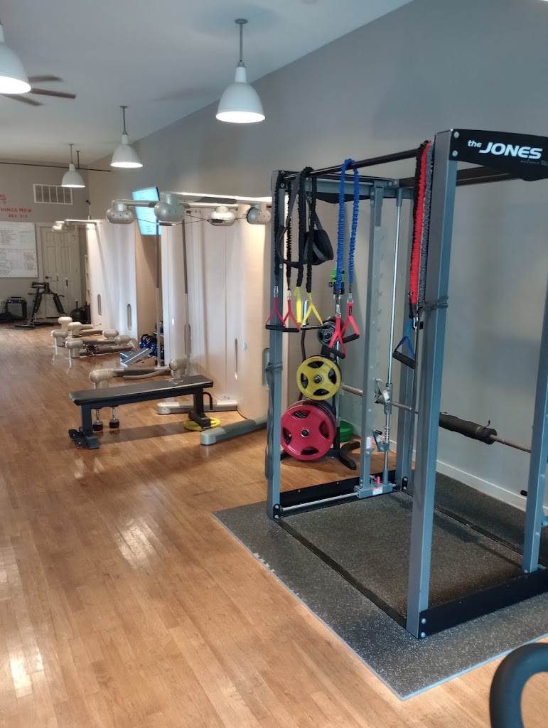  12 Fitness Studios