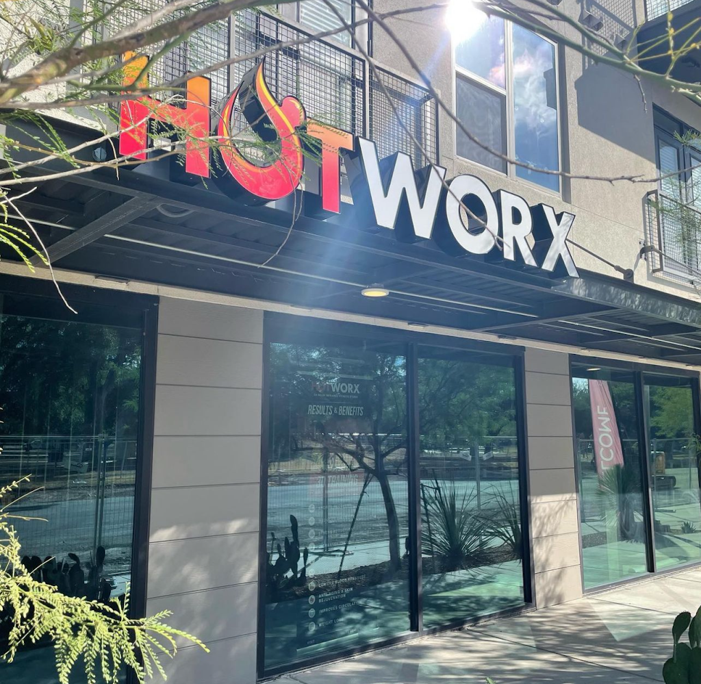  HOTWORX - San Antonio, TX - South Broadway
