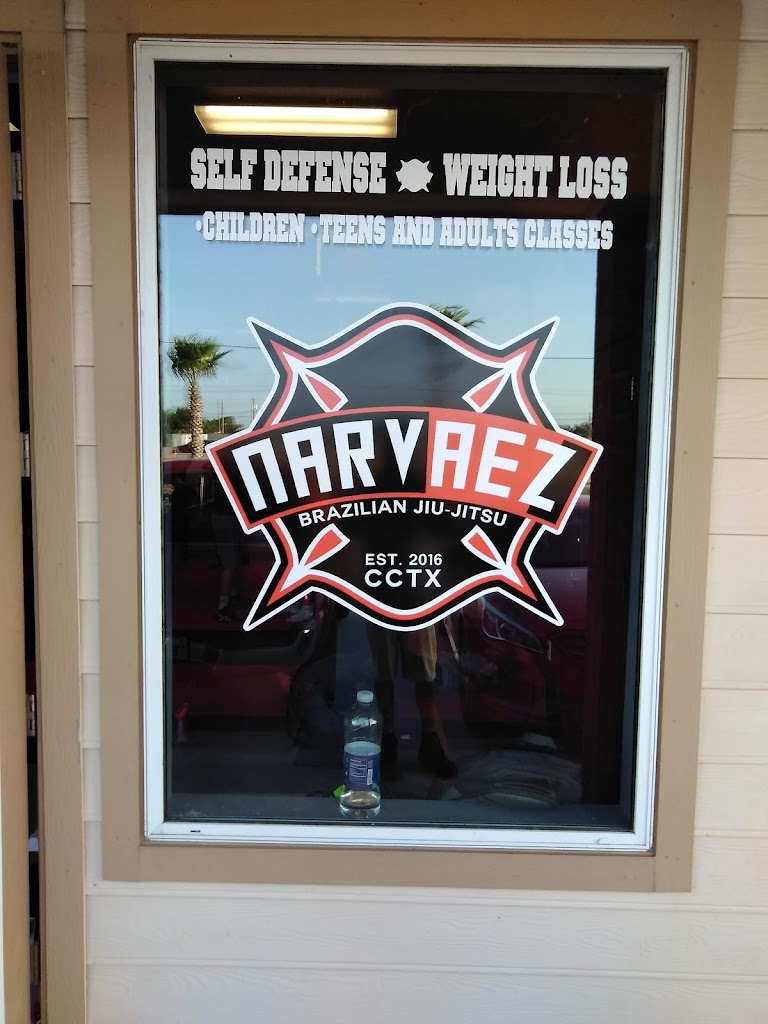  Weapons At Hand MMA Academy