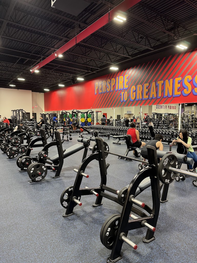  Crunch Fitness - Kennesaw