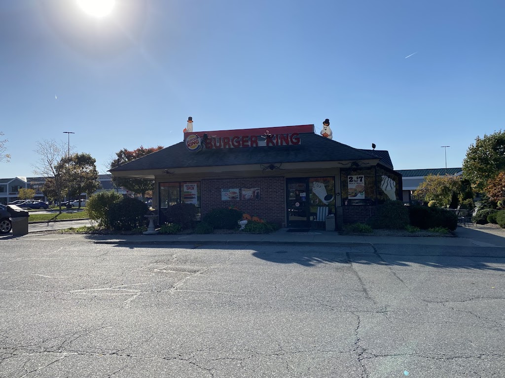  Lakeview Shopping Center