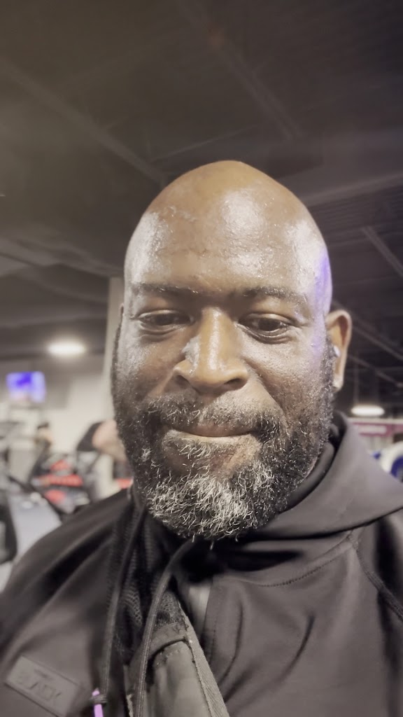  Crunch Fitness - Oakley