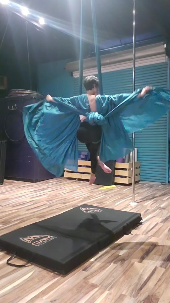  Smoke and Mirrors Fitness