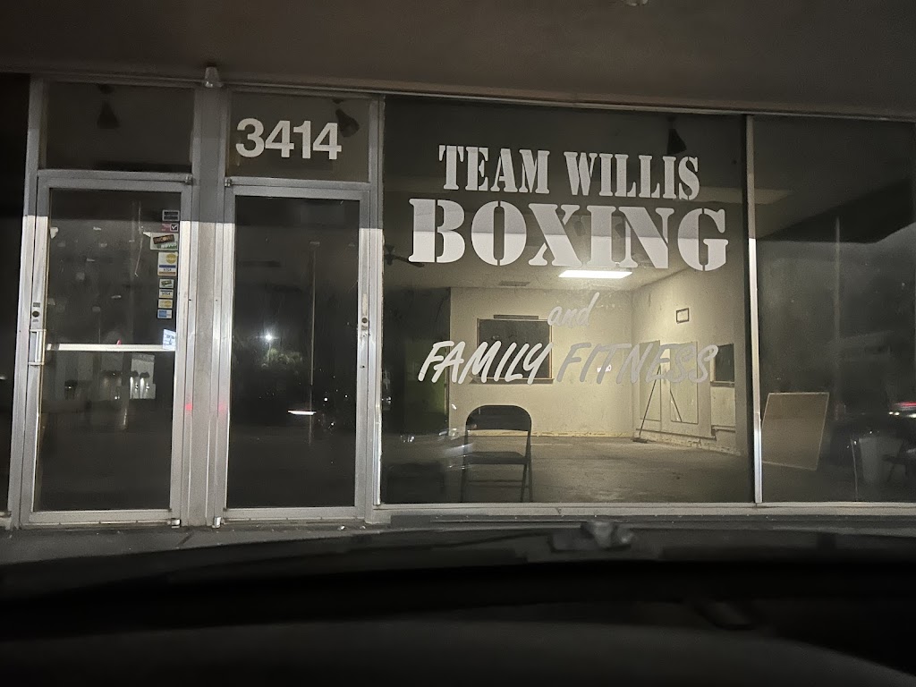  TEAM WILLIS Boxing & Family