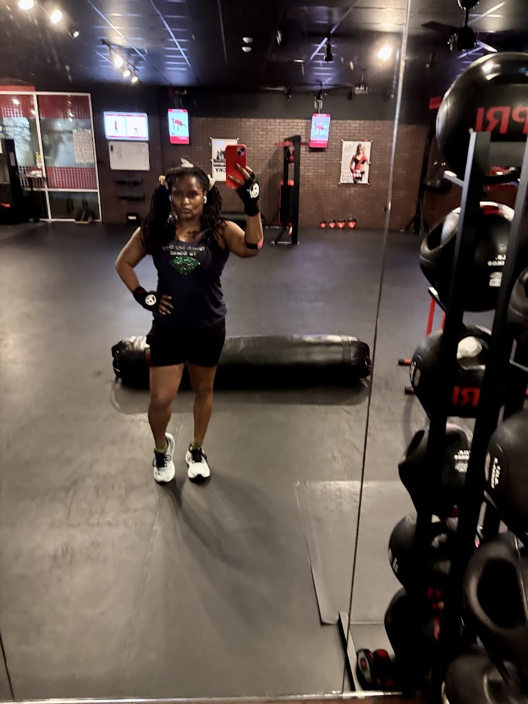  9Round Kickboxing Fitness