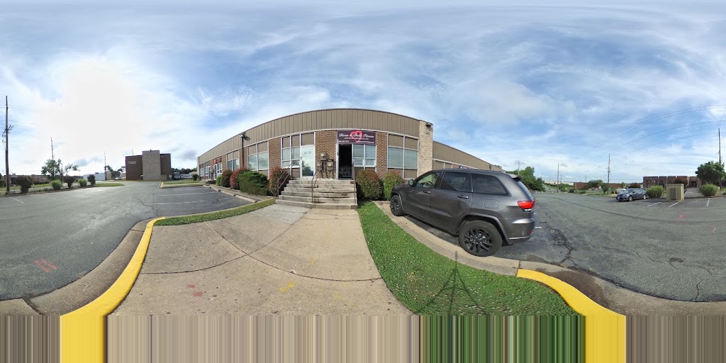  Divas And Dolls Fitness