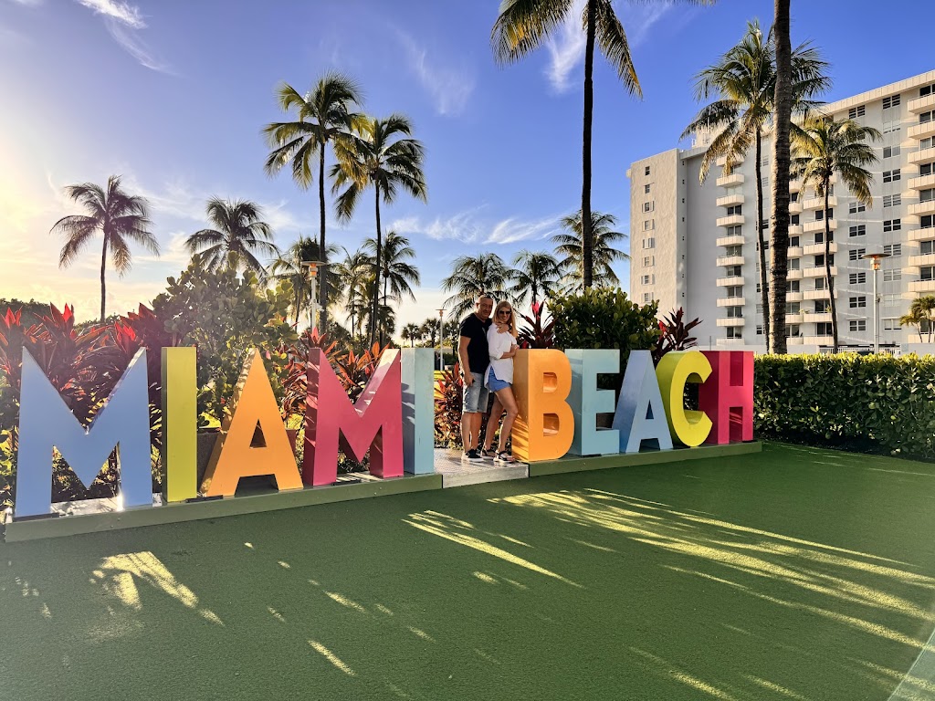  Muscle Beach South Beach