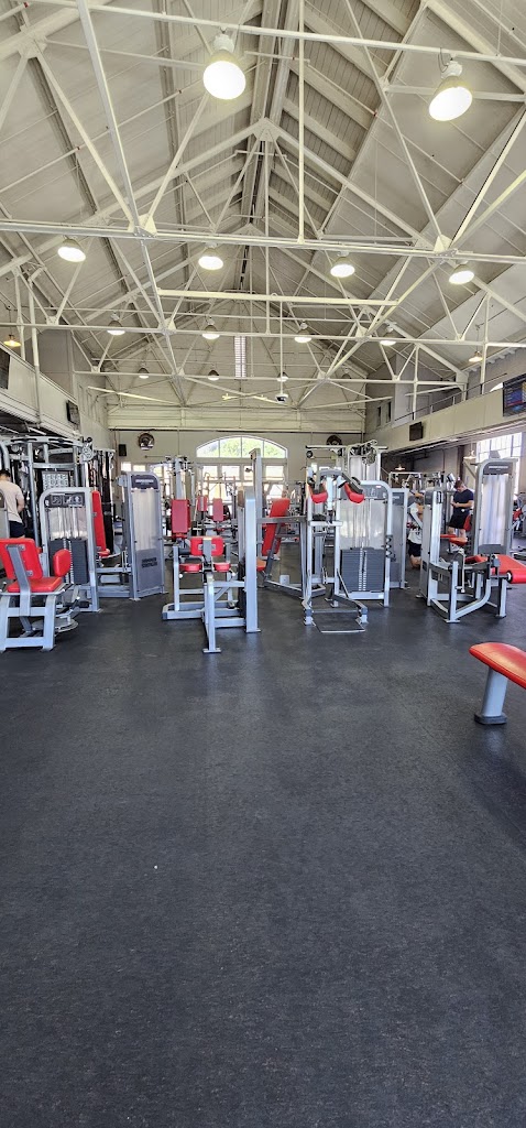  MCRD Fitness Center