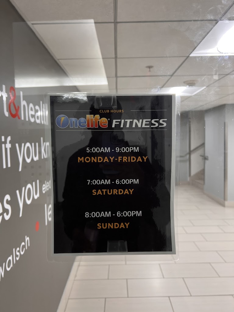  Onelife Fitness - Crystal Park